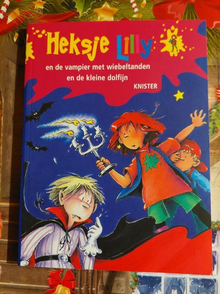 Heksje Lily - vampieren met wiebeltanden & de kleine dolfijn, Boeken, Kinderboeken | Jeugd | onder 10 jaar, Zo goed als nieuw