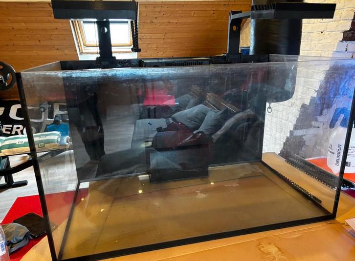 Aquarium Red Sea + Eclairage + Décantation, Dieren en Toebehoren, Vissen | Aquaria en Toebehoren, Gebruikt, Ophalen