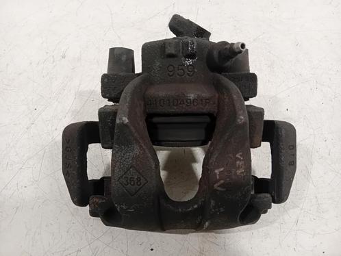REMKLAUW LINKS VOOR Renault Clio IV (5R) (01-2012/08-2021), Auto-onderdelen, Remmen en Aandrijving, Renault, Gebruikt