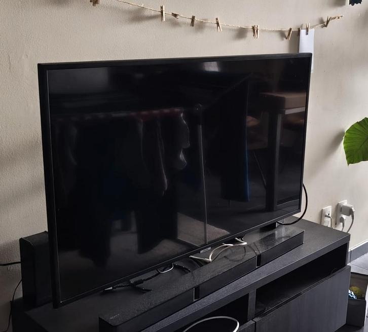 Samsung Smart TV 43" 4K, Audio, Tv en Foto, Televisies, Zo goed als nieuw, LCD, 100 cm of meer, 4k (UHD), Samsung, 100 Hz, Smart TV