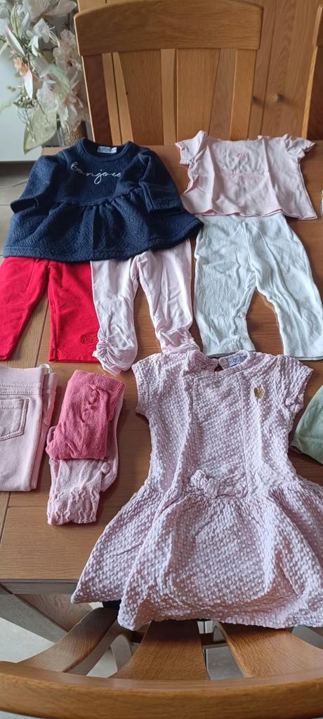 Lot de vêtements de marque pour bébé fille taille 74, Enfants & Bébés, Vêtements de bébé | Taille 74, Comme neuf, Fille, Ensemble