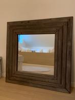 Grote spiegel met brede houten kader 90x90, Maison & Meubles, Accessoires pour la Maison | Miroirs, Enlèvement