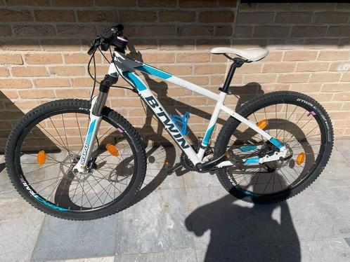 B’TWIN Rockrider ST 540, Fietsen en Brommers, Fietsen | Dames | Damesfietsen, Zo goed als nieuw, Overige merken, Versnellingen