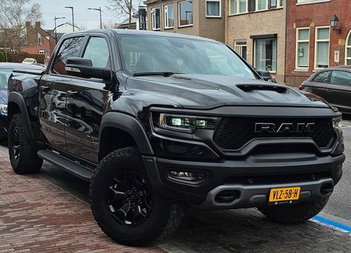 Dodge RAM TRX 6.2L V8 Dodge RAM 2022 Zwart Supercharged, Auto's, Bestelwagens en Lichte vracht, Particulier, Dodge, LPG, Zwart