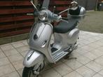 TE KOOP VESPA 125 CC, Motoren, Scooter, Motorrijbewijs A, Bedrijf, 125 cc