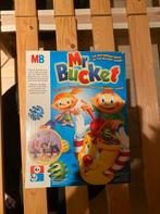Mr bucket gezelschapspel, Ophalen of Verzenden, Zo goed als nieuw