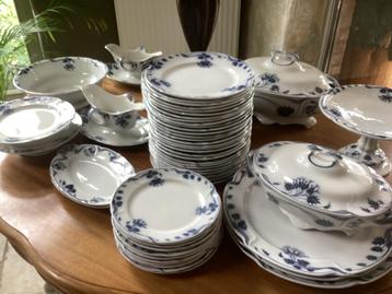 Art nouveau kompleet eetservies blauw beschikbaar voor biedingen