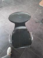 23 chaises, Ophalen, Gebruikt