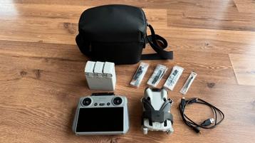 DJI Mini 4 Pro - Fly More Combo incl. Care Refresh plan 1y beschikbaar voor biedingen