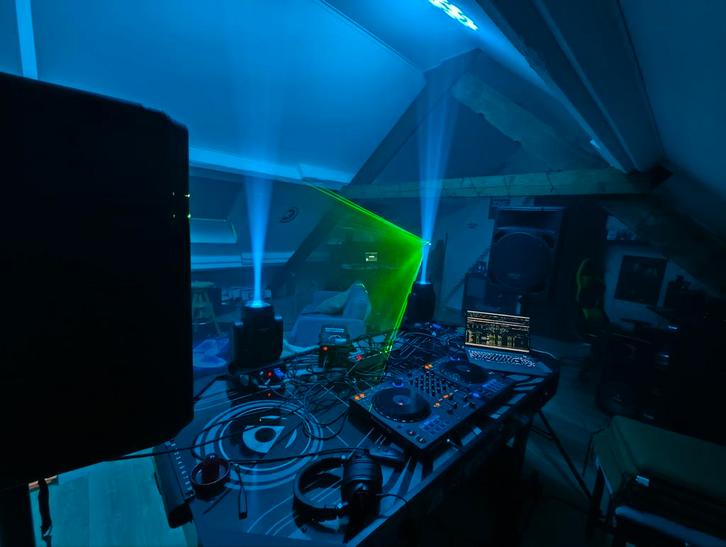 Verlichting/ DJ te huur (Betekom, Begijnendijk), Contacten en Berichten, Evenementen