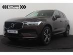 Volvo XC60 D3 MOMENTUM - LED - NAVI - LEDER - 360° CAMERA, Auto's, Volvo, Bruin, Bedrijf, 111 kW, 150 pk