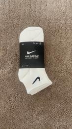 Chaussettes Nike (38-42), Vêtements | Hommes, Chaussettes & Bas, Enlèvement