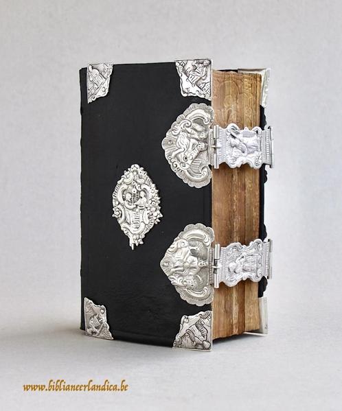 Prachtige grote BIJBEL STATENBIJBEL (1777) BIJBELSE FIGUREN!, Antiek en Kunst, Antiek | Boeken en Manuscripten, Ophalen of Verzenden