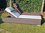 2 Luxe Ligbedden, Tuin en Terras, Rotan, Zo goed als nieuw, Loungeset, Bank