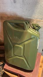 Jerrycan op benzine van 20 liter, Ophalen