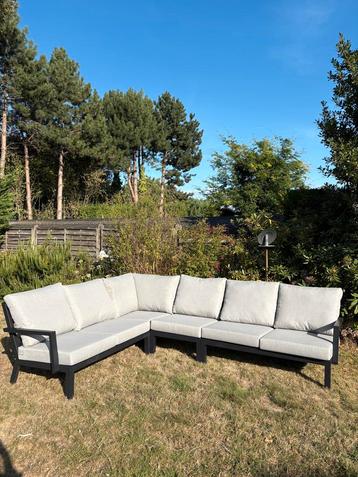 Hoeklounge grijs/zwart Exterioo beschikbaar voor biedingen