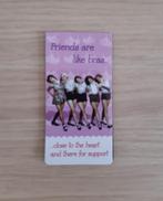 Grappige magneet / bladwijzer 'Friends are like bras', Boeken, Ophalen of Verzenden, Nieuw