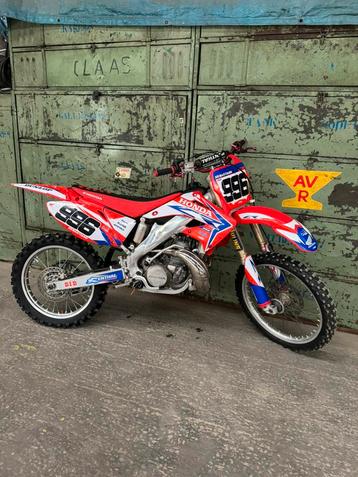Honda cr 250 beschikbaar voor biedingen