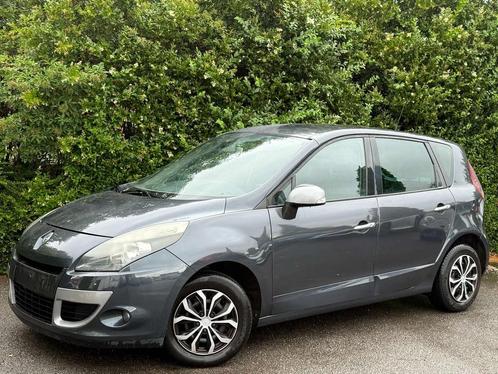 Renault Scénic 1.5 dCi+AIRCO+NAVI+EURO 4 (bj 2010), Auto's, Renault, Bedrijf, Te koop, Scénic, ABS, Airconditioning, Bluetooth