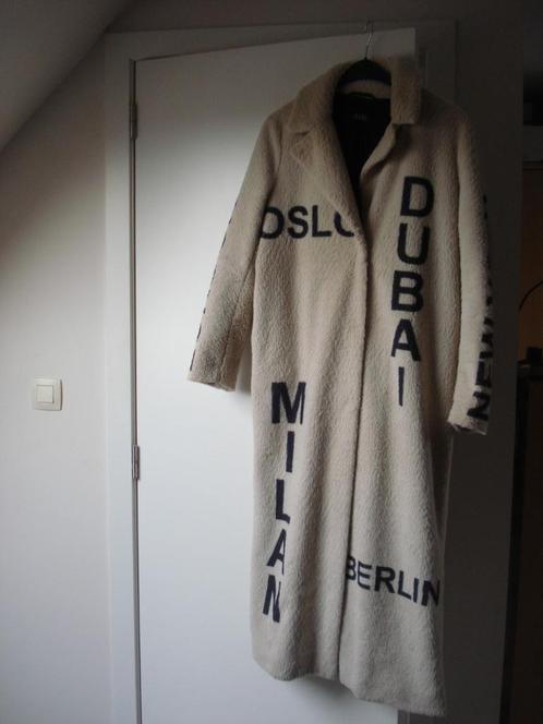 Ibana lange mantel, dames. mt 36, Kleding | Dames, Jassen | Winter, Gedragen, Maat 36 (S), Beige, Ophalen of Verzenden