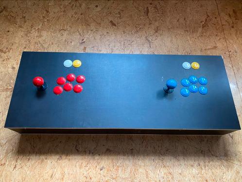 Arcade kast voor 2 spelers met originele SANWA controllers, Games en Spelcomputers, Spelcomputers | Overige, Nieuw, Ophalen