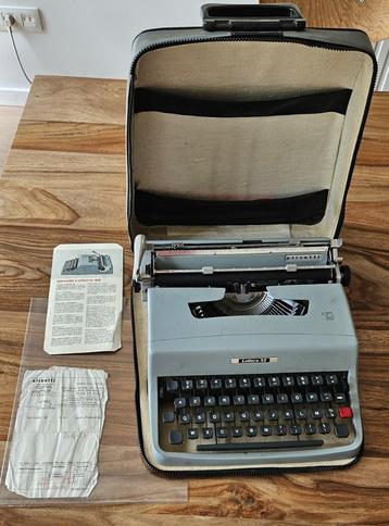 Typmachine olivetti Lettera 32 (met aankoopbewijs) beschikbaar voor biedingen
