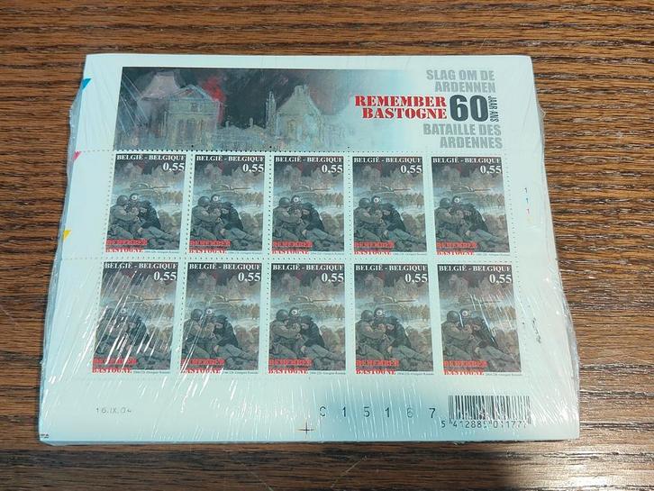 100 feuilles, un total de 1000 timbres, valeur faciale 550€, Timbres & Monnaies, Timbres | Europe | Belgique, Enlèvement ou Envoi