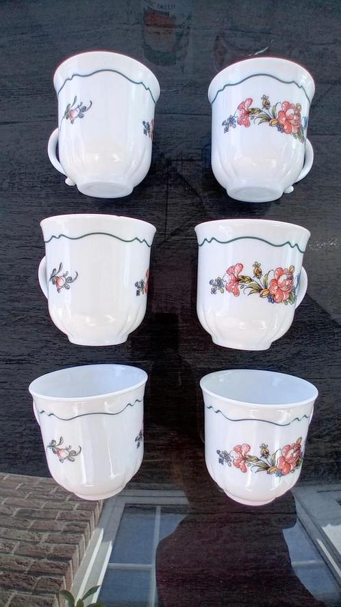 6 koffiekopjes met bloemenpatronen, Huis en Inrichting, Keuken | Servies, Zo goed als nieuw, Kop(pen) en/of Schotel(s), Ophalen