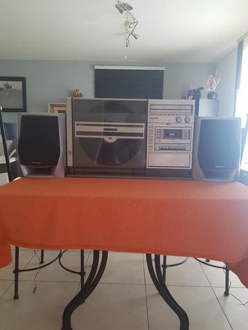 A vendre chaine Sharp vz 3000 avec platine vinyl verticale t, Enlèvement, Comme neuf, Sharp