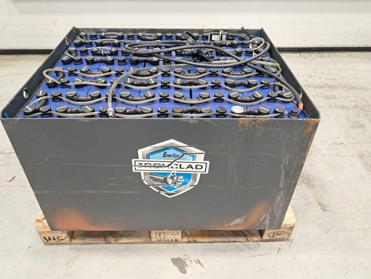 TRACTIEBATTERIJ 80V 690Ah, Auto-onderdelen, Accu's en Toebehoren, Gebruikt