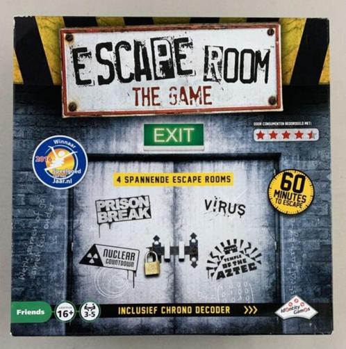 Escape Room Exit The Game avec Chrono Decoder et 4 jeux, Hobby & Loisirs créatifs, Jeux de société | Jeux de plateau, Utilisé