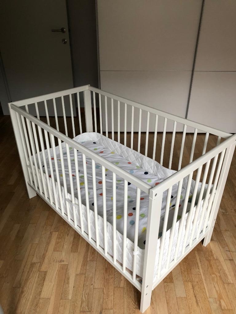Ja Opvoeding Gewend ② Babybedje wit Ikea (Gulliver) — Kinderkamer | Bedden — 2dehands