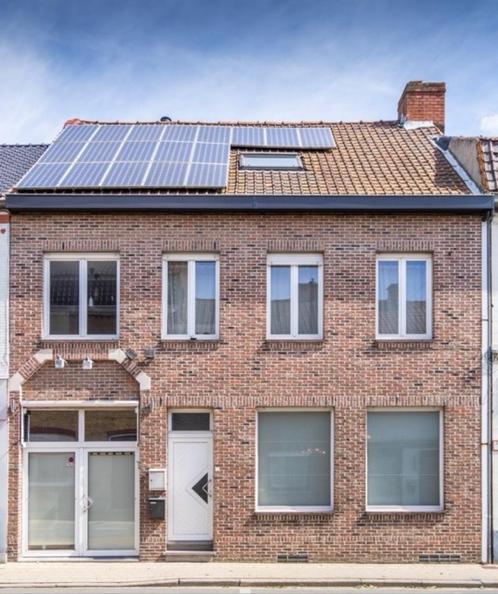 Zeer ruime woning met oplagplaats of atelier te koop, Immo, Huizen en Appartementen te koop, Provincie West-Vlaanderen, 200 tot 500 m²