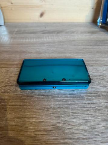 Nintendo 3DS  disponible aux enchères