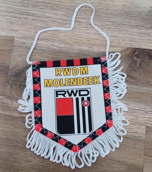 Bannière du RWDM Molenbeek, Collections, Articles de Sport & Football, Comme neuf, Fanion ou Écharpe, Enlèvement ou Envoi