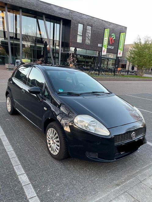 Fiat punto te koop, Auto's, Fiat, Particulier, Punto, Benzine, Euro 4, 5 deurs, Zwart, Ophalen