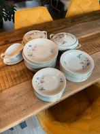 Vintage servies, Antiek en Kunst, Ophalen