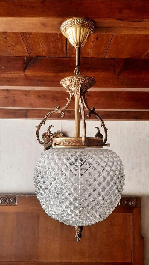 Fifties hanglamp in geperst glas en messing mooi llicht, Huis en Inrichting, Lampen | Kroonluchters, Zo goed als nieuw, Glas, Ophalen