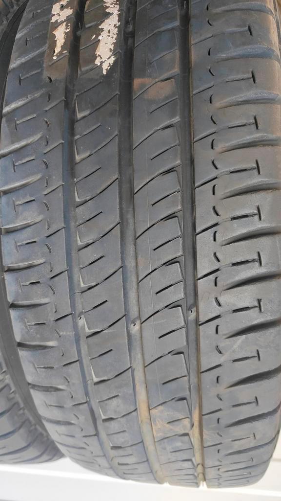 225/65r16c Michelin 60€ per stuk met montage en balanceren, Auto diversen, Autosport-onderdelen, Zo goed als nieuw, Ophalen of Verzenden