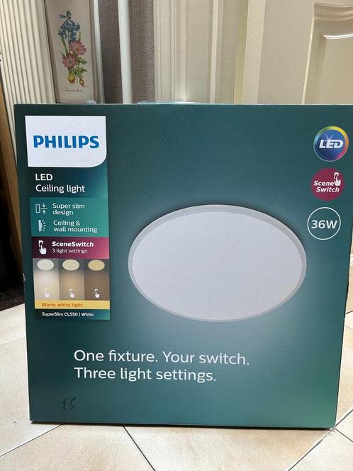 plafondlamp, Huis en Inrichting, Lampen | Plafondlampen, Zo goed als nieuw, Kunststof, Ophalen of Verzenden