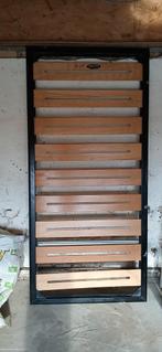 Gratis bed (zonder matras ,dekens en kussens), Huis en Inrichting, Slaapkamer | Matrassen en Bedbodems, Ophalen, Gebruikt