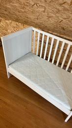 Baby/kinderbed met matras Ikea, Ophalen, Zo goed als nieuw, Matras