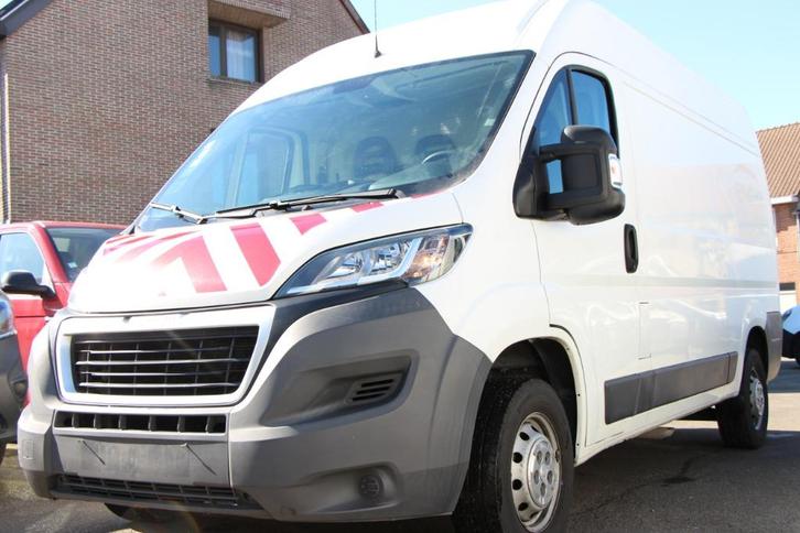 Peugeot Boxer 2.0 Hdi Airco EU6 CruiseCo. Garantie 8950+Btw, Autos, Camionnettes & Utilitaires, Entreprise, Achat, Mercedes-Benz Certified