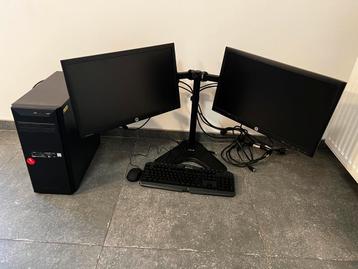  PC met 2 monitors HP i7-6700 