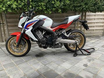 honda cb650f **HRC edition** 8900km ** abs **  beschikbaar voor biedingen