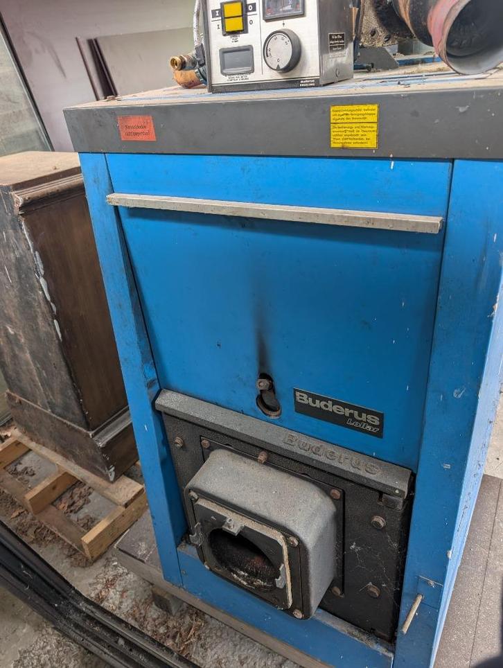 Mazoutbrander Buderus Lollar, Doe-het-zelf en Bouw, Chauffageketels en Boilers, Gebruikt, Ouder dan 10 jaar, Ophalen
