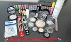 Lot make-up, juwelen en haaraccesoires, Handtassen en Accessoires, Uiterlijk | Cosmetica en Make-up, Ophalen of Verzenden, Zo goed als nieuw