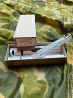 Seringue en verre US WW2 dans une boîte, Collections, Objets militaires | Seconde Guerre mondiale, Enlèvement ou Envoi
