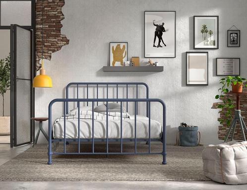 BRONXX BED 140X200CM MAT MARINEBLAUW. NIEUW!, Huis en Inrichting, Slaapkamer | Bedden, Nieuw, Tweepersoons, 140 cm, 200 cm, Metaal