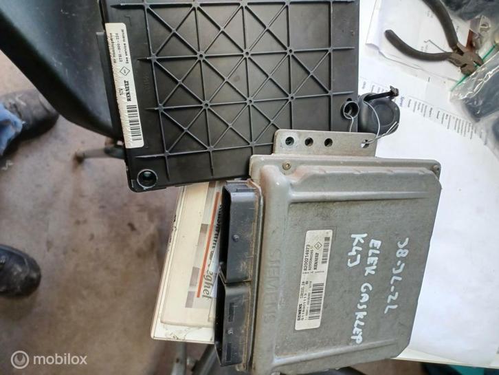 Computer  8200214973+ uch 8200029340b+sleutels renault, Autos : Pièces & Accessoires, Électronique & Câbles, Renault, Utilisé